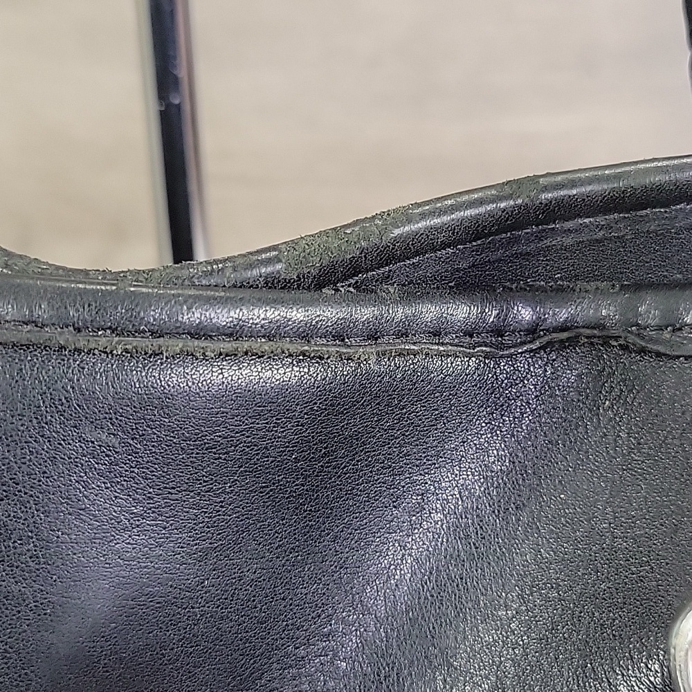 Brighton Black Leather Tote Shoulder Bag - Picture 3 of 11